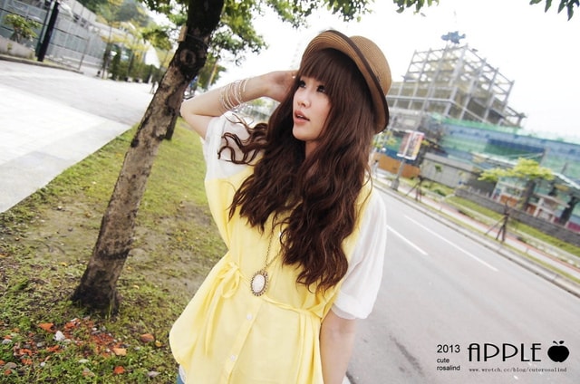 【穿搭】擺脫厚重感。粉嫩色系之10套春天穿搭分享❤