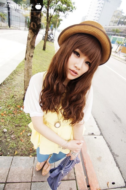 【穿搭】擺脫厚重感。粉嫩色系之10套春天穿搭分享❤