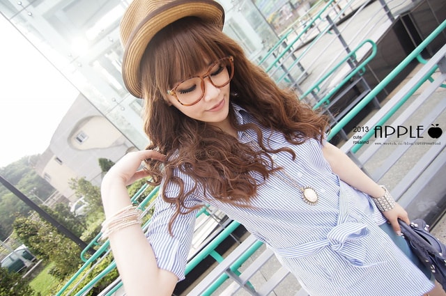 【穿搭】擺脫厚重感。粉嫩色系之10套春天穿搭分享❤