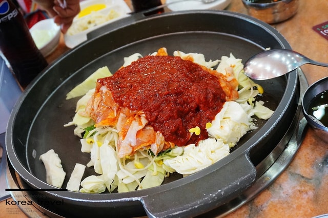 【旅遊】韓國遊記最終回。新沙洞、春川辣炒雞排、汗蒸幕、八色烤肉、回台❤ - 第13張圖 【旅遊】韓國遊記最終回。新沙洞、春川辣炒雞排、汗蒸幕、八色烤肉、回台❤