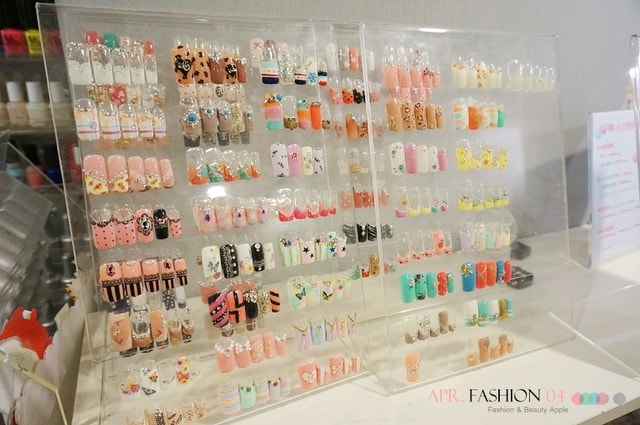 【指彩】又到KILAKILA報到了。這次是華麗鎖鏈風格也順便做了腳部保養❤