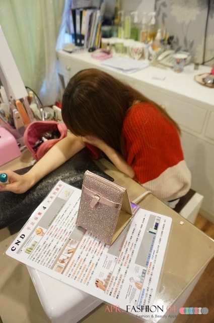 【指彩】又到KILAKILA報到了。這次是華麗鎖鏈風格也順便做了腳部保養❤