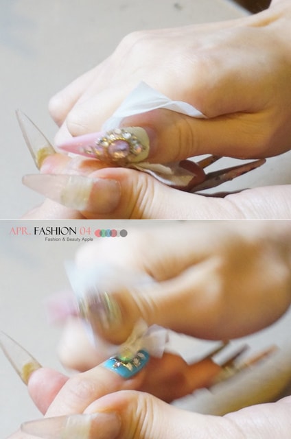 【指彩】又到KILAKILA報到了。這次是華麗鎖鏈風格也順便做了腳部保養❤