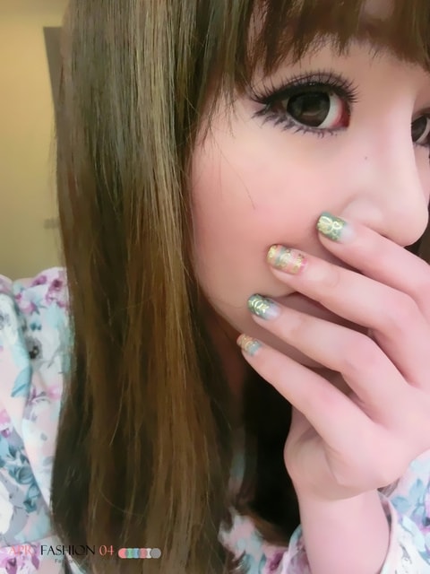 【指彩】又到KILAKILA報到了。這次是華麗鎖鏈風格也順便做了腳部保養❤