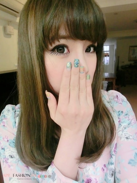 【指彩】又到KILAKILA報到了。這次是華麗鎖鏈風格也順便做了腳部保養❤