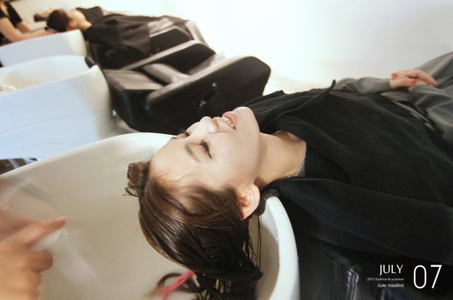 【髮型】我現在不能沒有片染之泰迪熊棕配紫。加映護髮實錄❤ - 第41張圖 【髮型】我現在不能沒有片染之泰迪熊棕配紫。加映護髮實錄❤