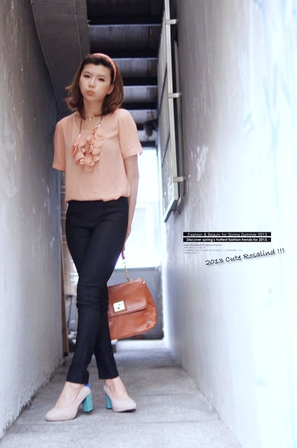 【穿搭】夏日限定可愛繽紛色彩。11套姊妹色褲穿搭大集合❤