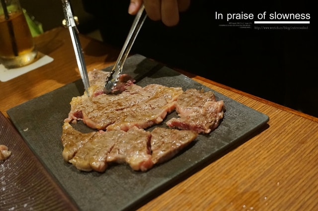 【食記】。操縱牛肉的神秘體驗。老乾杯燒肉❤