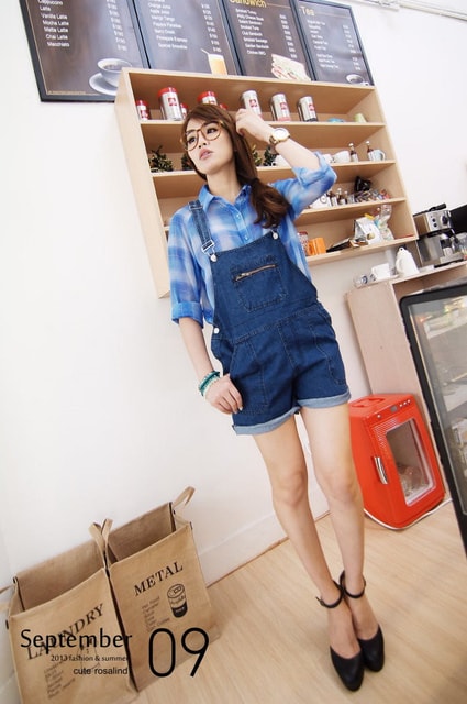 【穿搭】涼涼天氣穿上格紋襯衫剛好。初秋的襯衫七變化穿搭❤