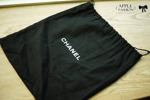 【開箱】Chanel 2.55菱格紋海軍藍佳積布銀鍊包+PRADA桃紅雙色皮夾❤ - 第15張圖 【開箱】Chanel 2.55菱格紋海軍藍佳積布銀鍊包+PRADA桃紅雙色皮夾❤