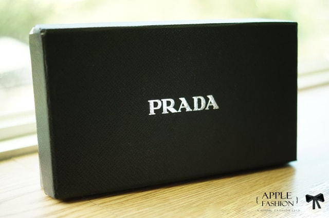 【開箱】Chanel 2.55菱格紋海軍藍佳積布銀鍊包+PRADA桃紅雙色皮夾❤ - 第34張圖 【開箱】Chanel 2.55菱格紋海軍藍佳積布銀鍊包+PRADA桃紅雙色皮夾❤