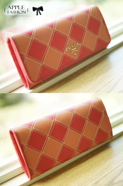 【開箱】Chanel 2.55菱格紋海軍藍佳積布銀鍊包+PRADA桃紅雙色皮夾❤ - 第38張圖 【開箱】Chanel 2.55菱格紋海軍藍佳積布銀鍊包+PRADA桃紅雙色皮夾❤