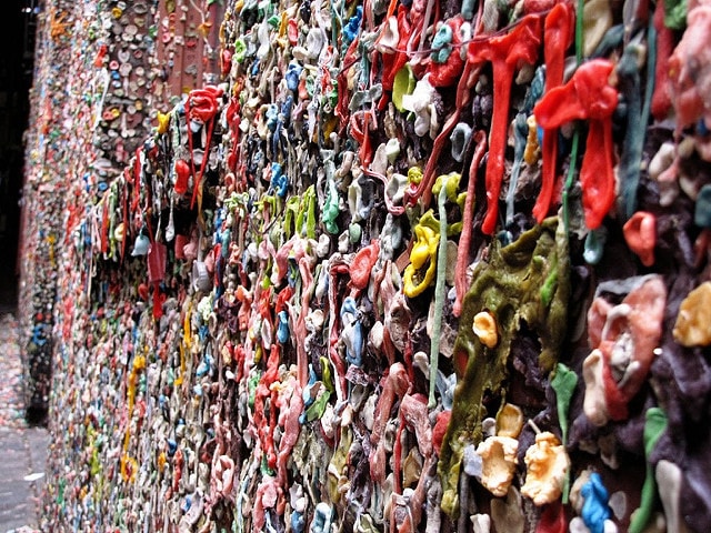 The-Seattle-Gum-Wall-15