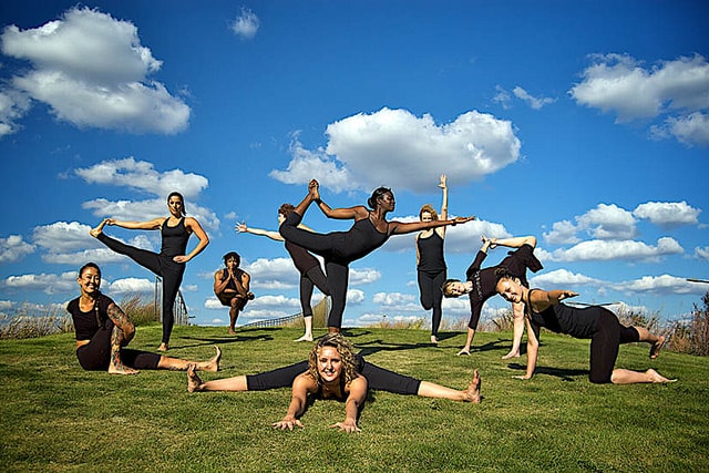 【逼先生專欄】〈過年讓親戚輸到脫褲專輯〉 - 第9張圖 myb