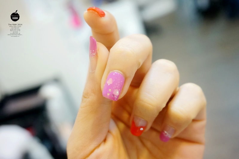 【指彩】繽紛色彩。Miss Hana盛世女爵奇幻馬戲團指甲油+四款彩繪分享❤ - 第20張圖 DSC02554