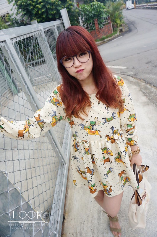 【穿搭】天氣漸漸回暖了。來個初春四套花漾穿搭LOOK - 第8張圖 DSC01648