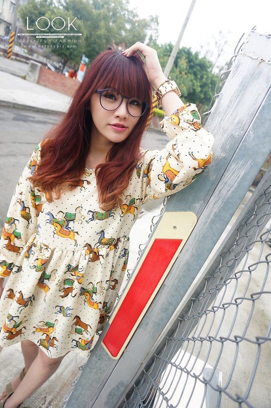 【穿搭】天氣漸漸回暖了。來個初春四套花漾穿搭LOOK - 第11張圖 DSC01643