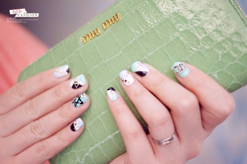 【NAIL】安堤斯藝術美甲。換了春天感又有個性的方塊色系光療 - 第57張圖 b (20)