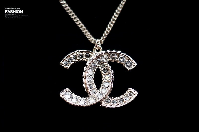 【敗家】威尼斯的戰利品。經典款小香水鑽長墜鏈&一日小穿搭 - 第12張圖 DSC07875