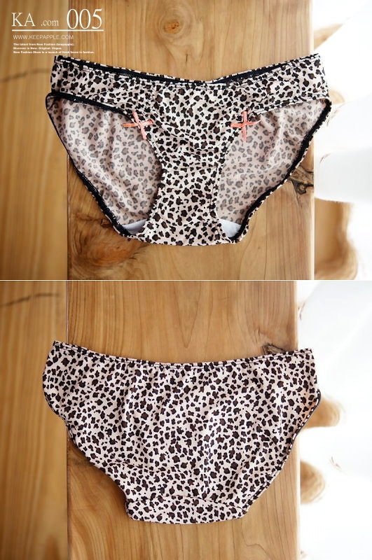 【穿搭】夏天來了換成繽紛款內衣,FAVE四套內衣和一套運動服分享❤ - 第46張圖 DSC05693