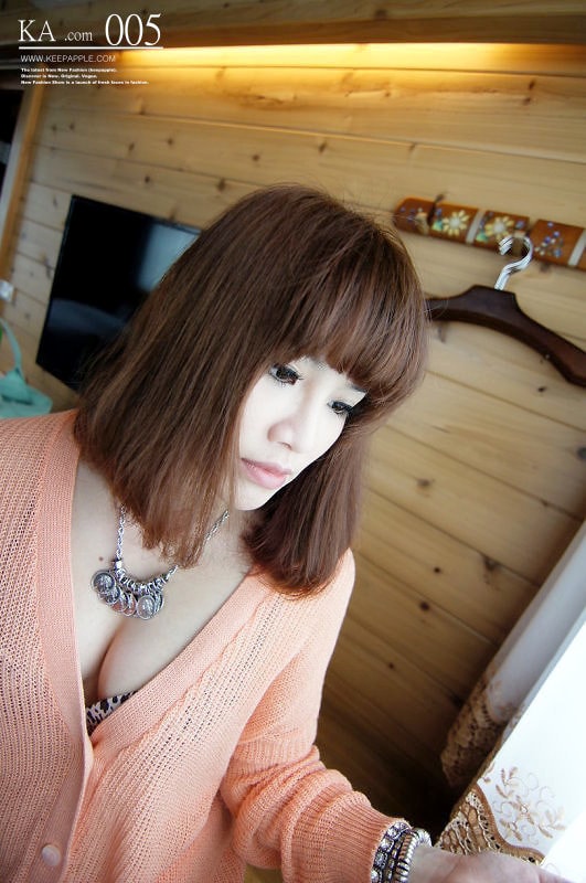 【穿搭】夏天來了換成繽紛款內衣,FAVE四套內衣和一套運動服分享❤ - 第49張圖 DSC05906