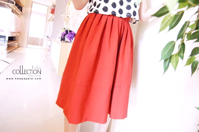 【穿搭】USTYLE Shop。今年怎麼能沒有及膝長度傘擺裙? - 第19張圖 DSC07886