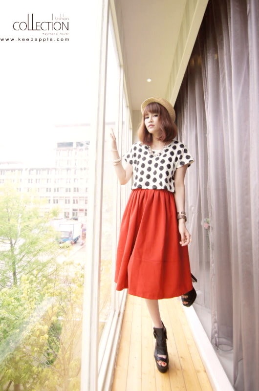 【穿搭】USTYLE Shop。今年怎麼能沒有及膝長度傘擺裙? - 第22張圖 DSC07896