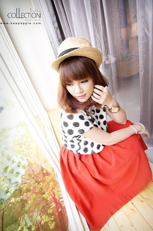 【穿搭】USTYLE Shop。今年怎麼能沒有及膝長度傘擺裙? - 第23張圖 DSC07906