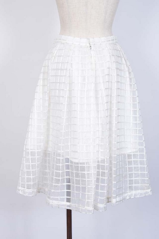 【穿搭】USTYLE Shop。今年怎麼能沒有及膝長度傘擺裙? - 第48張圖 138033_21