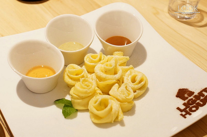 【穿搭】穿著各種風格的fisso與曉確幸來場小約會X三套情侶穿搭 - 第14張圖 DSC08541