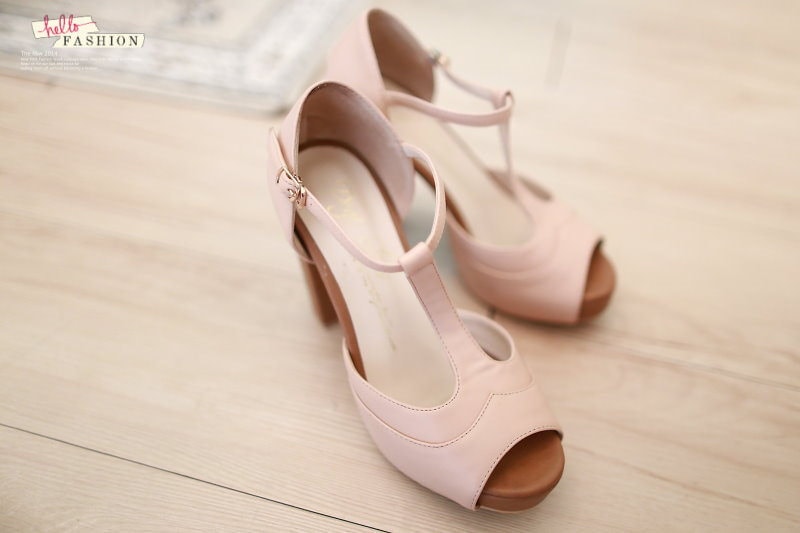 【敗家】夏天絕對不可或缺的美麗涼鞋們。七雙敗家分享 - 第4張圖 IMG_0485