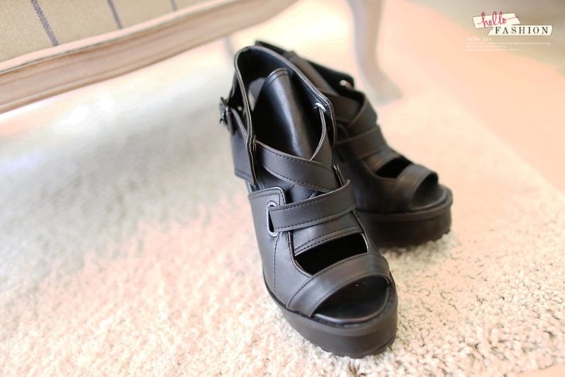 【敗家】夏天絕對不可或缺的美麗涼鞋們。七雙敗家分享 - 第18張圖 IMG_0432