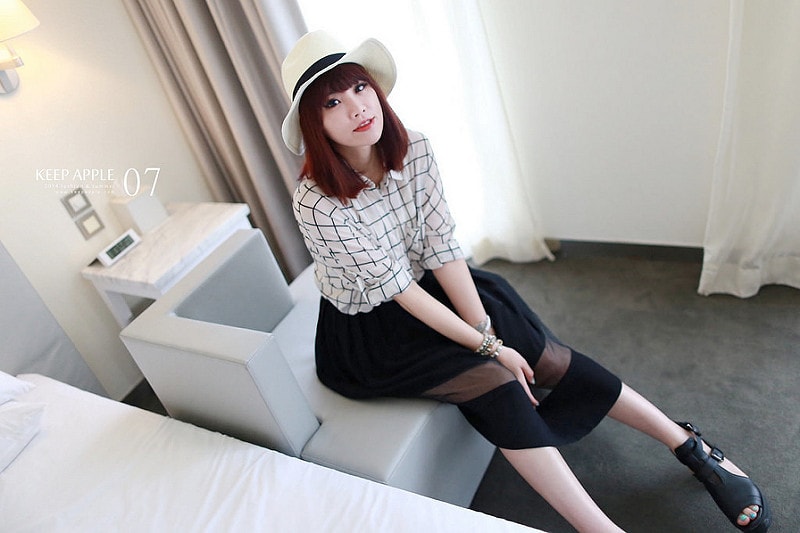 【穿搭】及膝長度傘擺裙大BOOM。我的12件圓裙蒐藏穿搭分享 - 第25張圖 IMG_3330