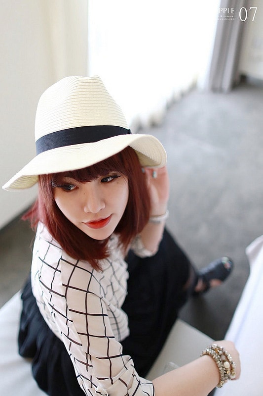 【穿搭】及膝長度傘擺裙大BOOM。我的12件圓裙蒐藏穿搭分享 - 第26張圖 IMG_3336