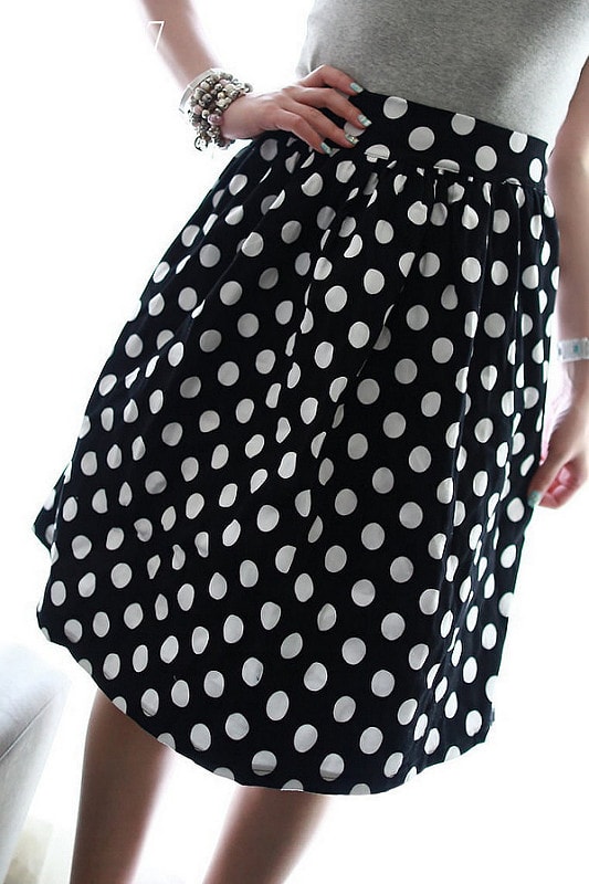 【穿搭】及膝長度傘擺裙大BOOM。我的12件圓裙蒐藏穿搭分享 - 第42張圖 IMG_3189