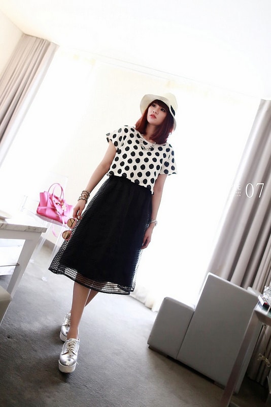 【穿搭】及膝長度傘擺裙大BOOM。我的12件圓裙蒐藏穿搭分享 - 第69張圖 IMG_3566