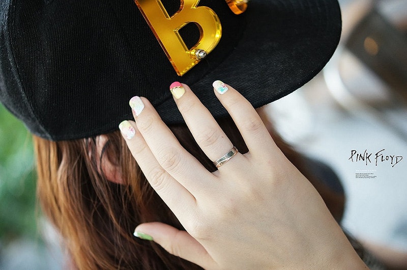 【NAIL】不用出門也可以在家做出專業的光療指甲。RCM光療組合 - 第73張圖 DSC07517