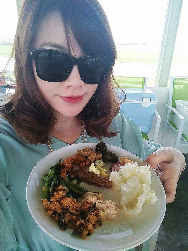 10647617_899709473390203_652976360_n