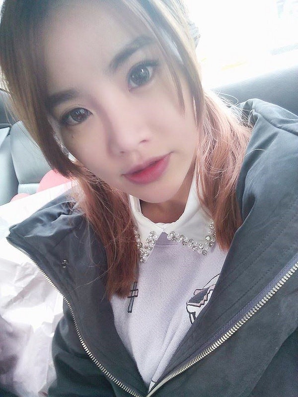 【穿搭+蒐藏】簡簡單單穿出層次感。我對假領子的愛無限 - 第52張圖 10850732_961225287238621_158229010_n