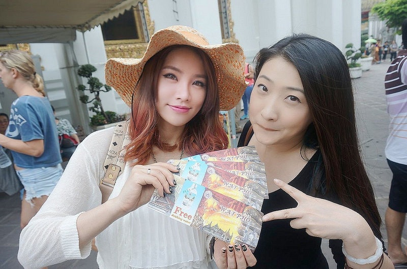 16117113621_8f0ab8880f_c