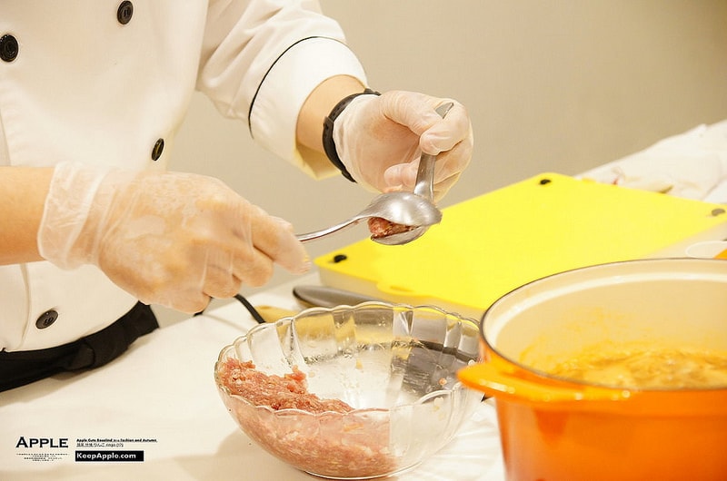 【COOKING】摩堤Multee烹飪班上課囉!!三道鑄鐵鍋創意料理食譜分享 - 第37張圖 DSC07835