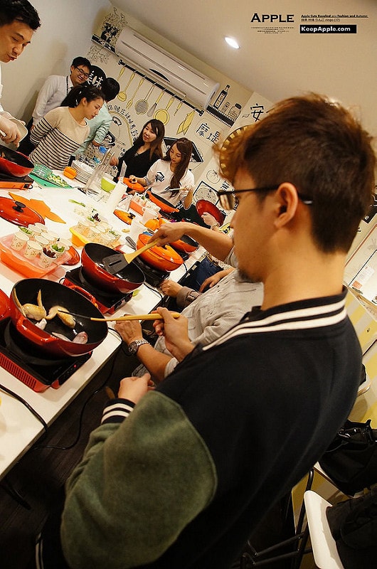 【COOKING】摩堤Multee烹飪班上課囉!!三道鑄鐵鍋創意料理食譜分享 - 第67張圖 DSC08076