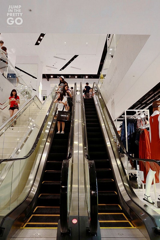 【逛街地圖】時尚單品挖寶好去處。我愛的Forever 21終於來台灣了!! - 第16張圖 IMG_1757