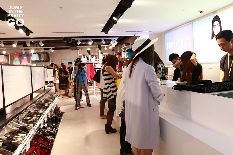 【逛街地圖】時尚單品挖寶好去處。我愛的Forever 21終於來台灣了!! - 第44張圖 IMG_1900