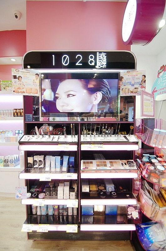 【逛街地圖】絕對滿載而歸。想要買美妝到小三美日西門店補貨最划算! - 第27張圖 DSC03863