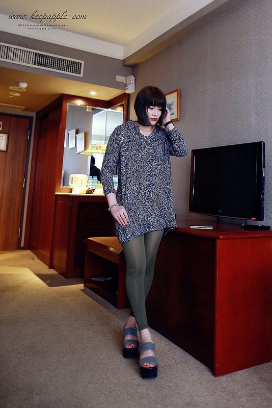 【穿搭】緊緻有型。Bast芭絲媞纖柔極塑美腿襪X我的秋冬五套褲襪LOOK - 第53張圖 IMG_9439