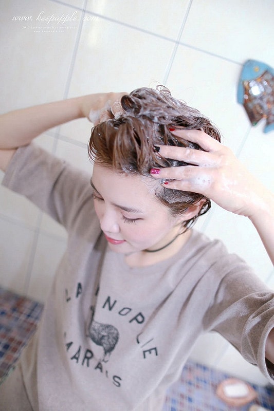 【改造】想要有韓妞般圓弧髮際線。DR.CYJ髮胜肽加強保養髮根&頭皮 - 第42張圖 IMG_0269