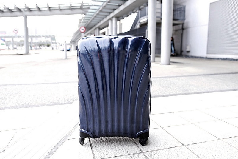 【開箱】時尚又耐看。陪著我四處奔波的Samsonite寶藍Lite-Locked貝殼硬殼行李箱 - 第7張圖 IMG_0350