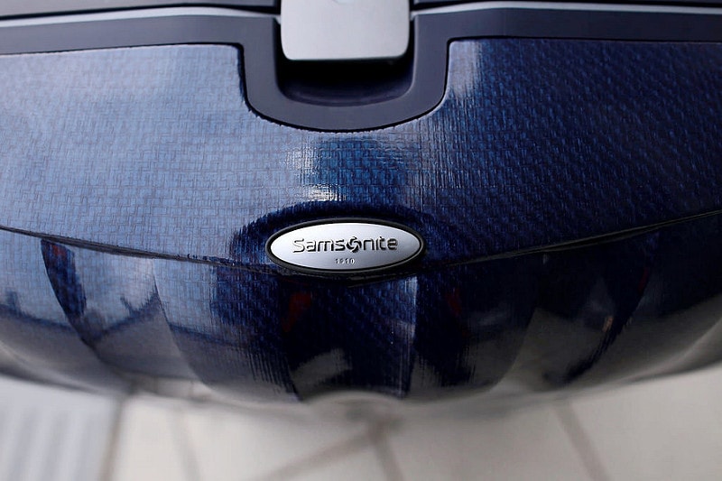 【開箱】時尚又耐看。陪著我四處奔波的Samsonite寶藍Lite-Locked貝殼硬殼行李箱 - 第11張圖 IMG_0357