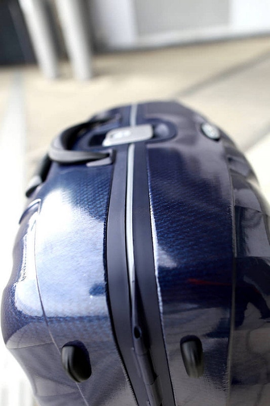 【開箱】時尚又耐看。陪著我四處奔波的Samsonite寶藍Lite-Locked貝殼硬殼行李箱 - 第22張圖 IMG_0365